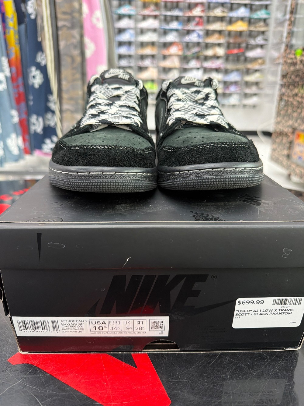 *USED* AJ 1 LOW X TRAVIS SCOTT - BLACK PHANTOM