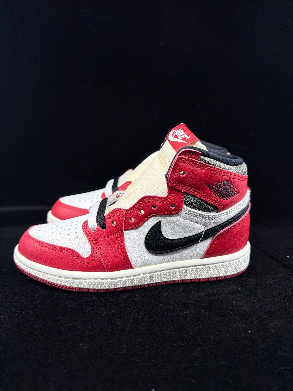 AJ 1 (PS) - CHICAGO LOST AND FOUND