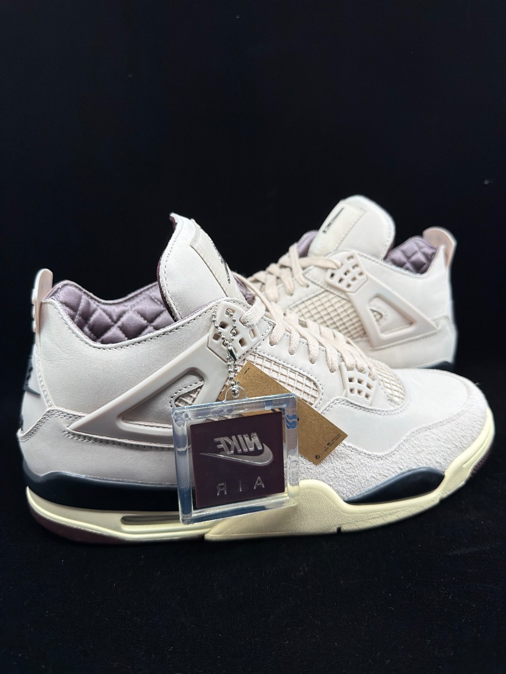 *USED* AJ 4 X A MA MANIERE (W) - WHILE YOU WERE SLEEPING