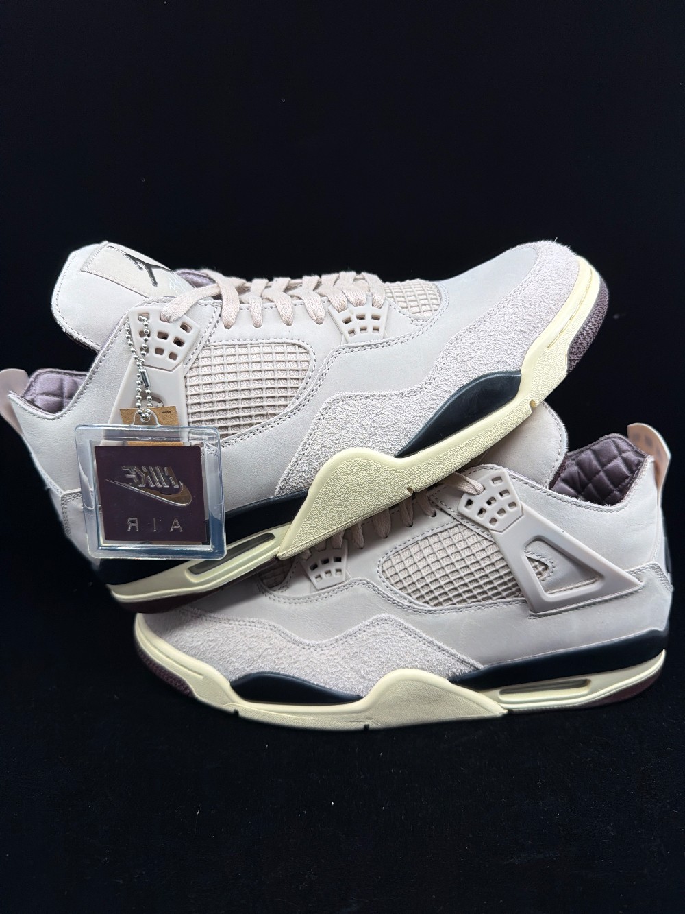 *USED* AJ 4 X A MA MANIERE (W) - WHILE YOU WERE SLEEPING