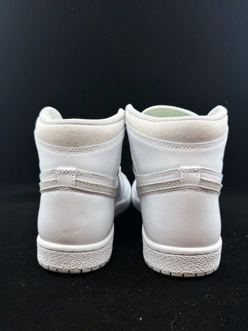 *USED* AJ 1 '85 - NEUTRAL GREY