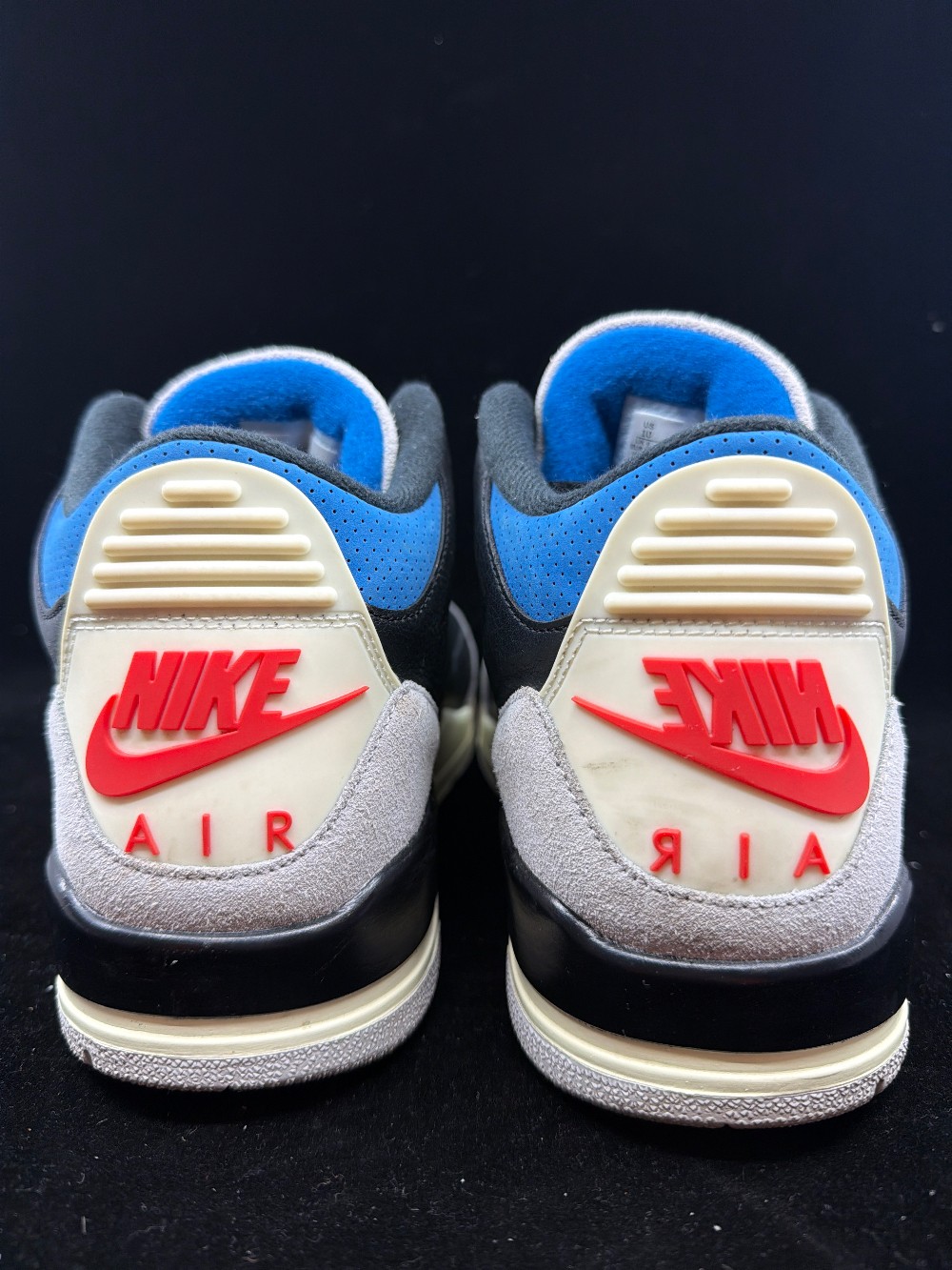 *USED* AJ 3 - RARE AIR