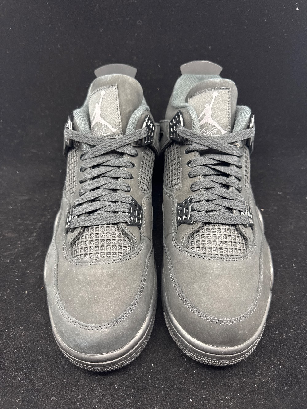 AJ 4 - BLACK CAT (2025)