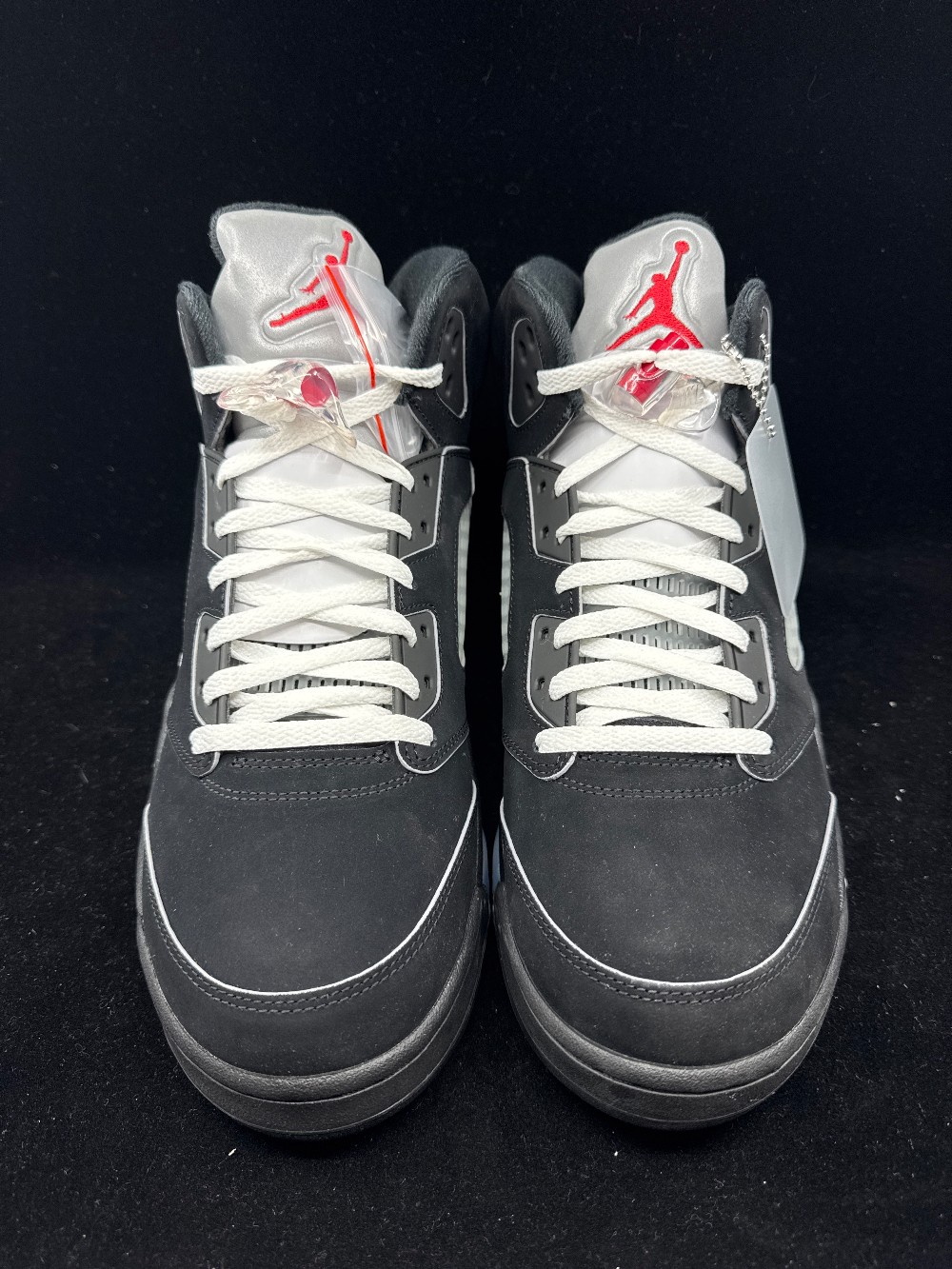 AJ 5 - BLACK METALLIC REIMAGINED