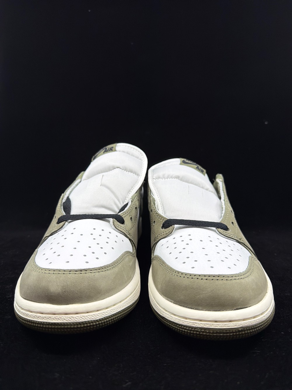 AJ 1 LOW - MEDIUM OLIVE