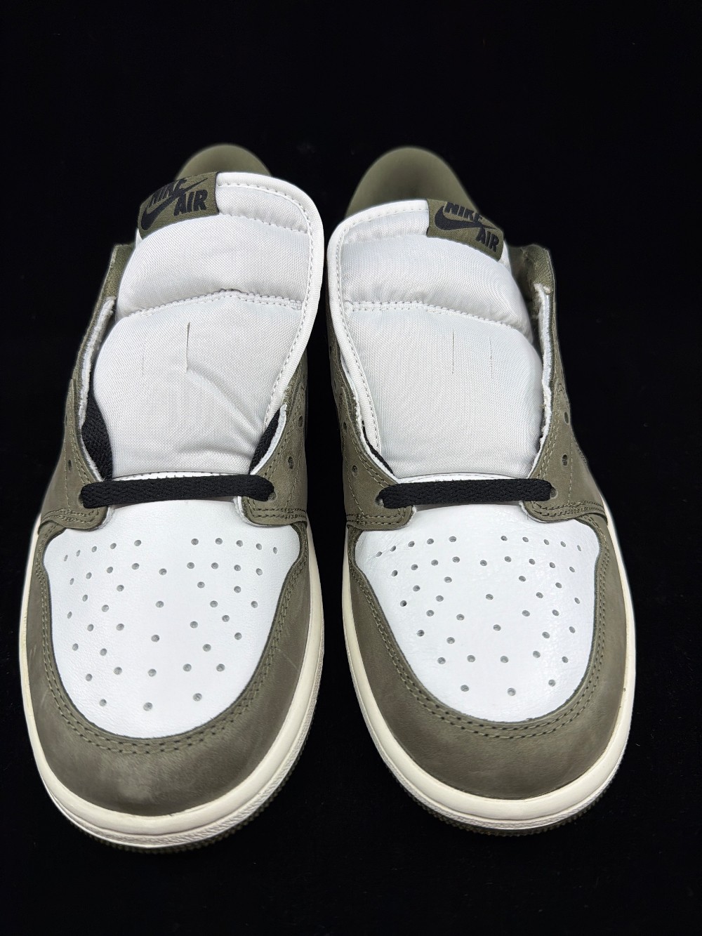 AJ 1 LOW - MEDIUM OLIVE