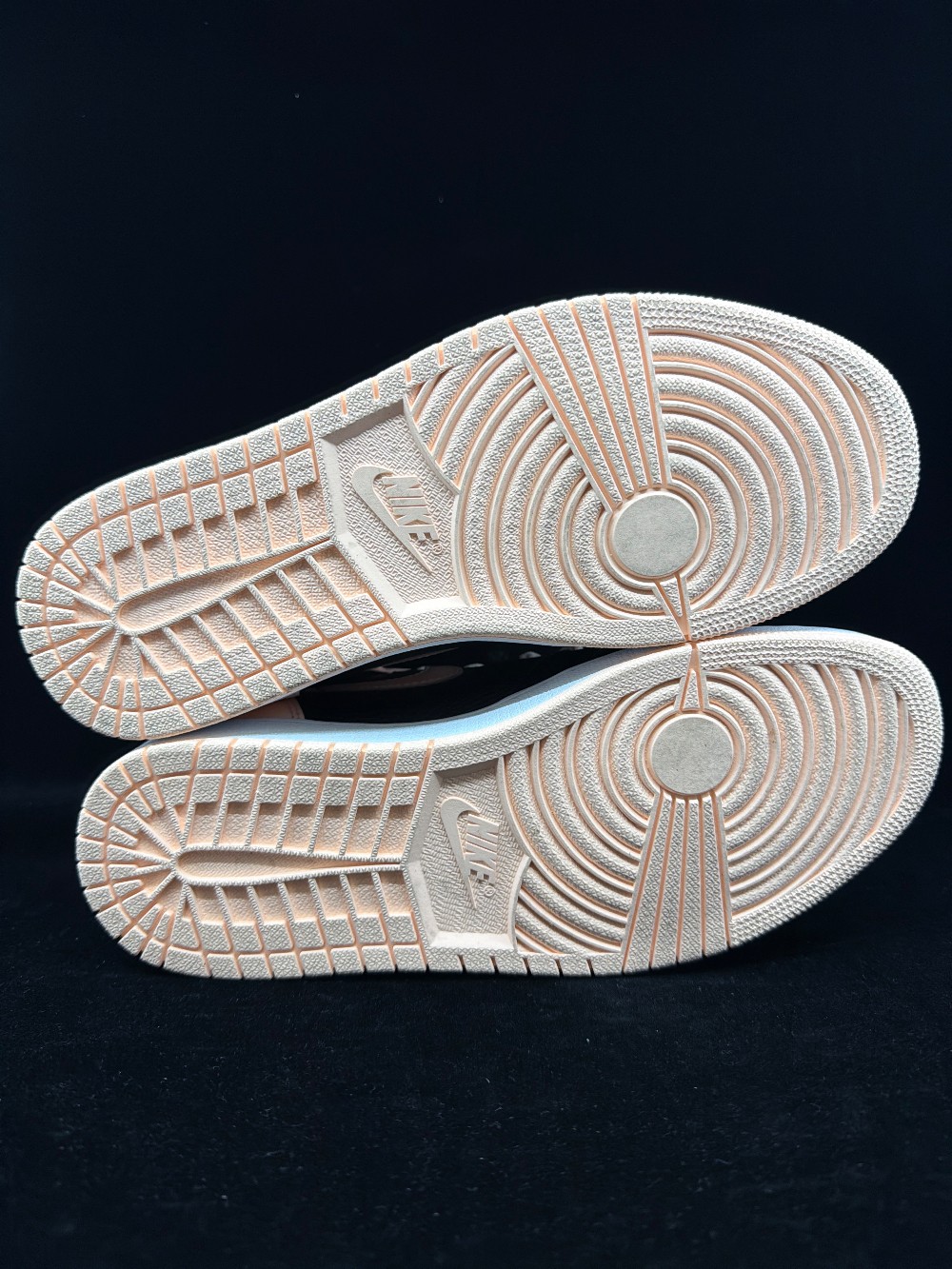 *USED/REP BOX* AJ 1 HIGH - CRIMSON