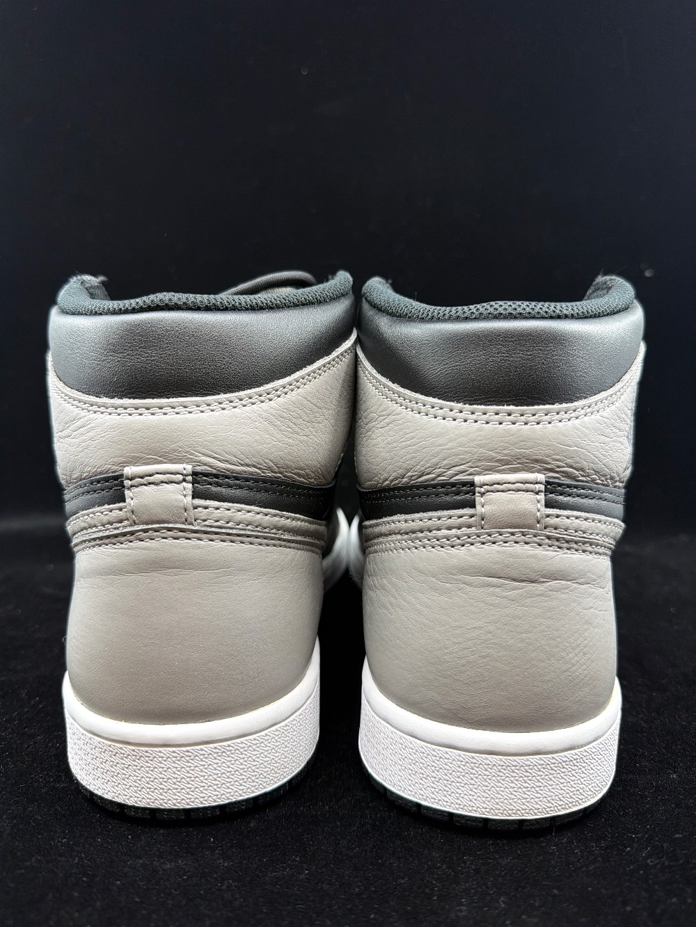 *VNDS/REP BOX * AJ 1 HIGH - SHADOW