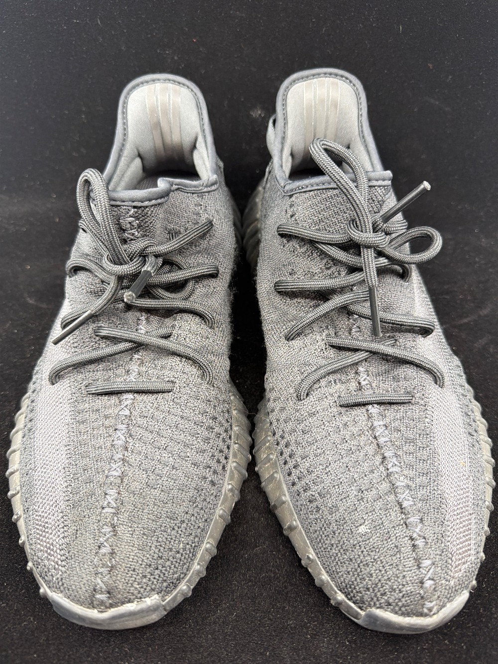 *USED* YEEZY BOOST 350 VS - ONYX