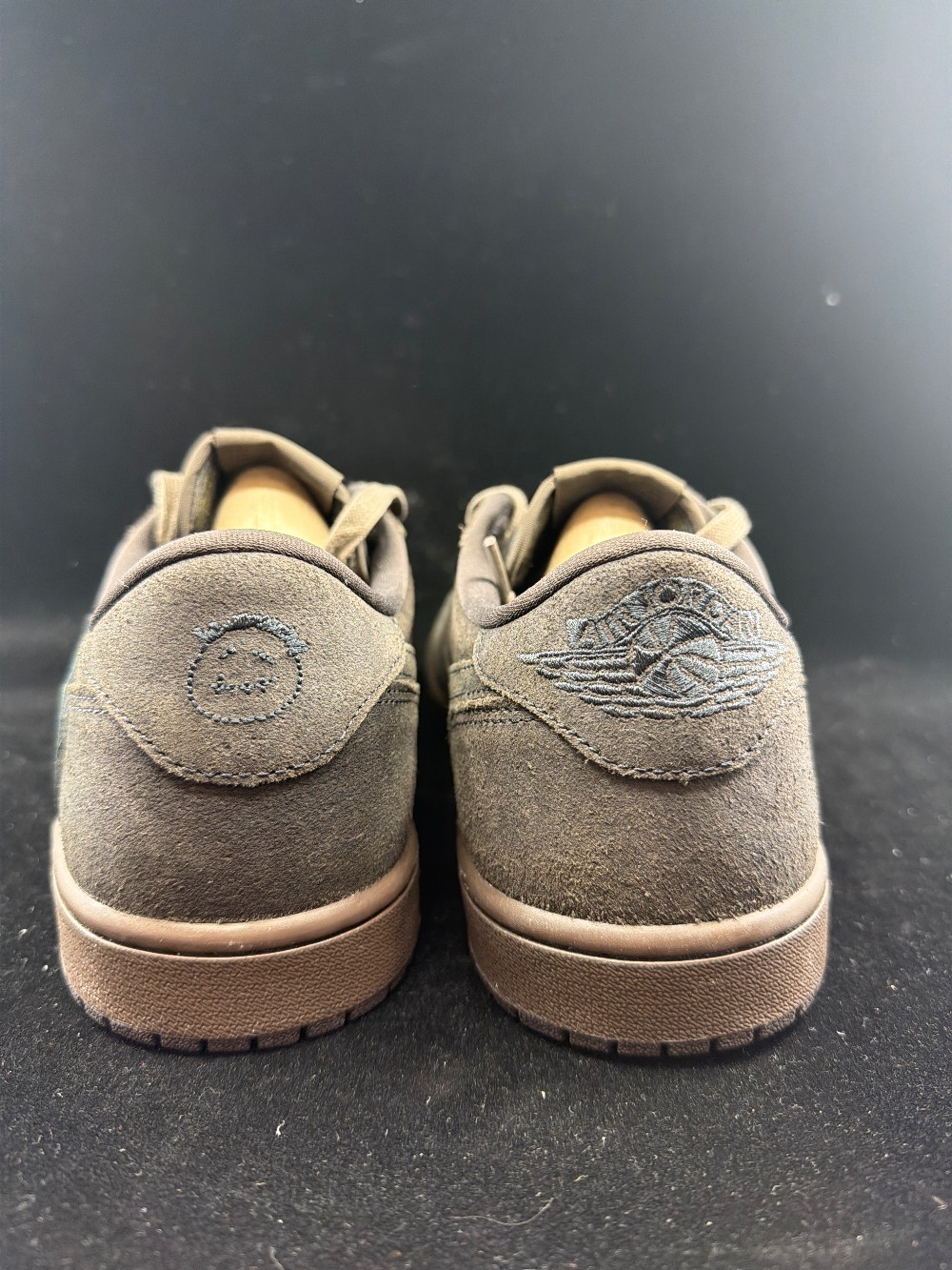 *VNDS/NO BOX*AJ 1 LOW X TRAVIS SCOTT - VELVET BROWN