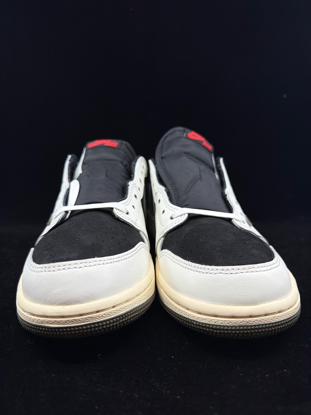 AJ 1 LOW X TRAVIS SCOTT (W) - OLIVE