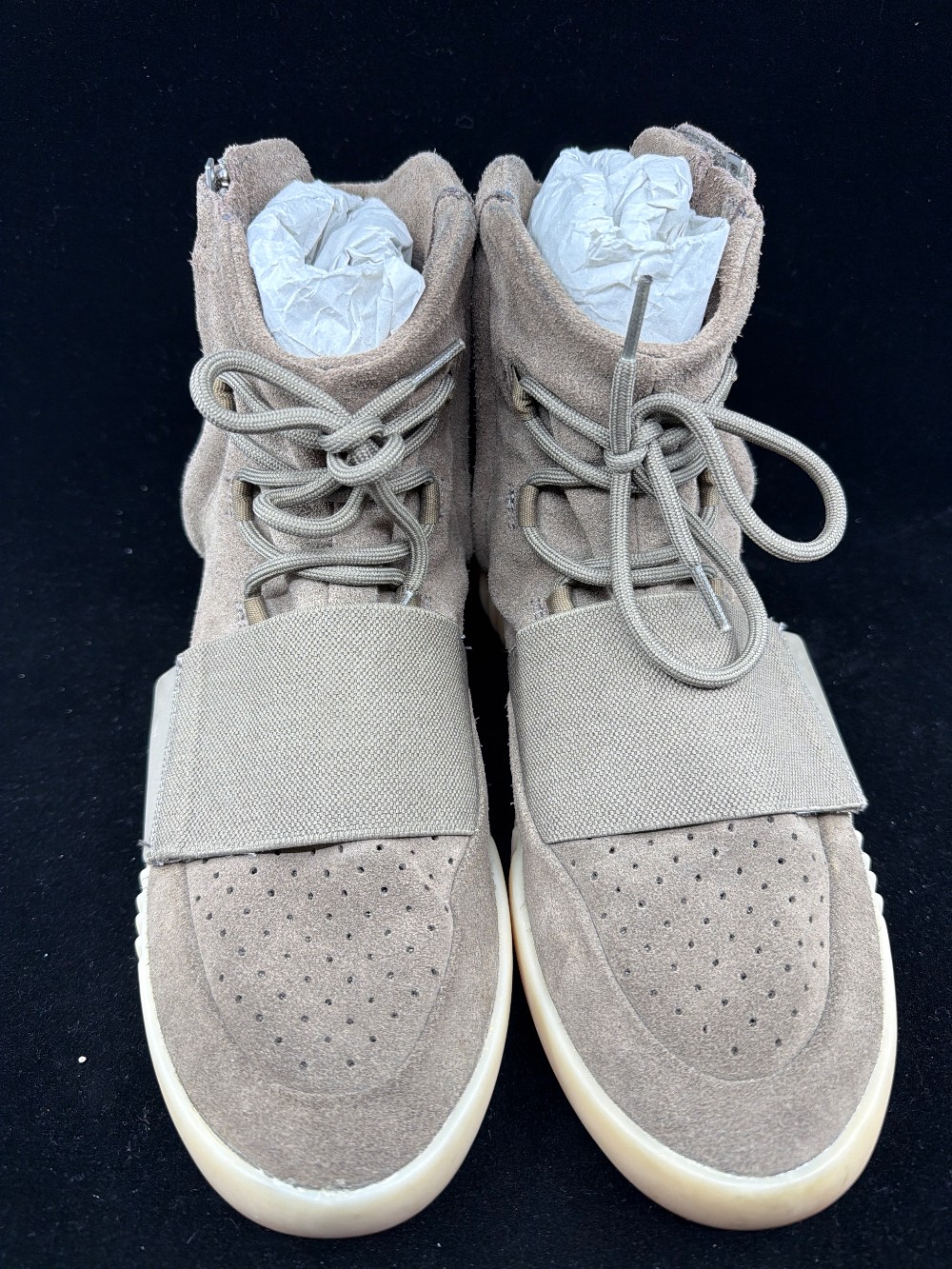 *USED/NO BOX* YEEZY 750 BOOST - CHOCOLATE