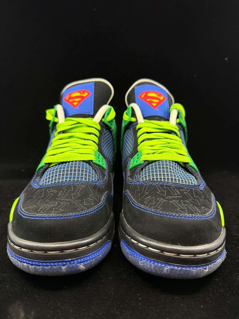 *USED* AJ 4 - DOERNBECHER