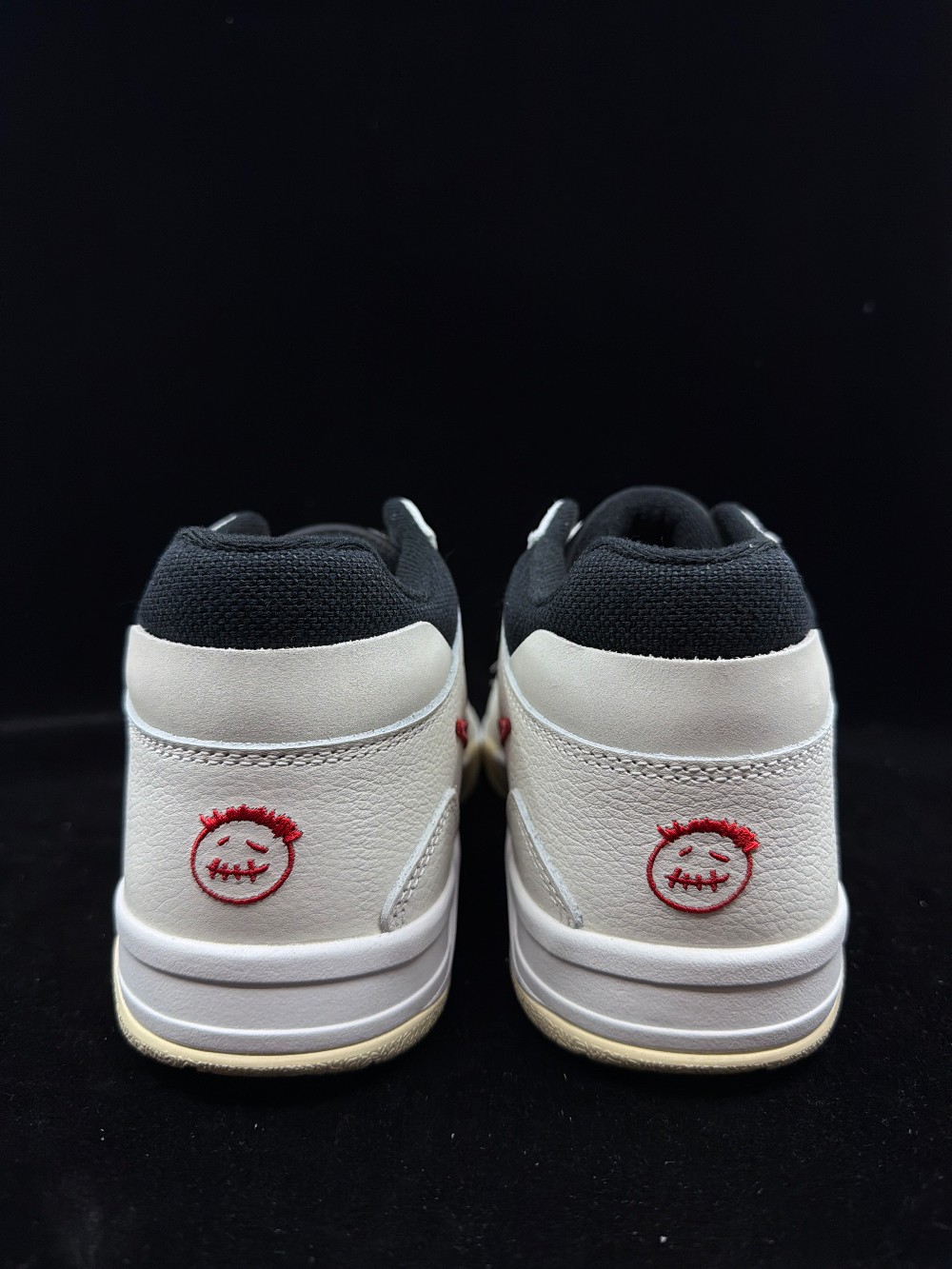 JORDAN X TRAVIS SCOTT JUMPMAN JACK - UNIVERSITY RED