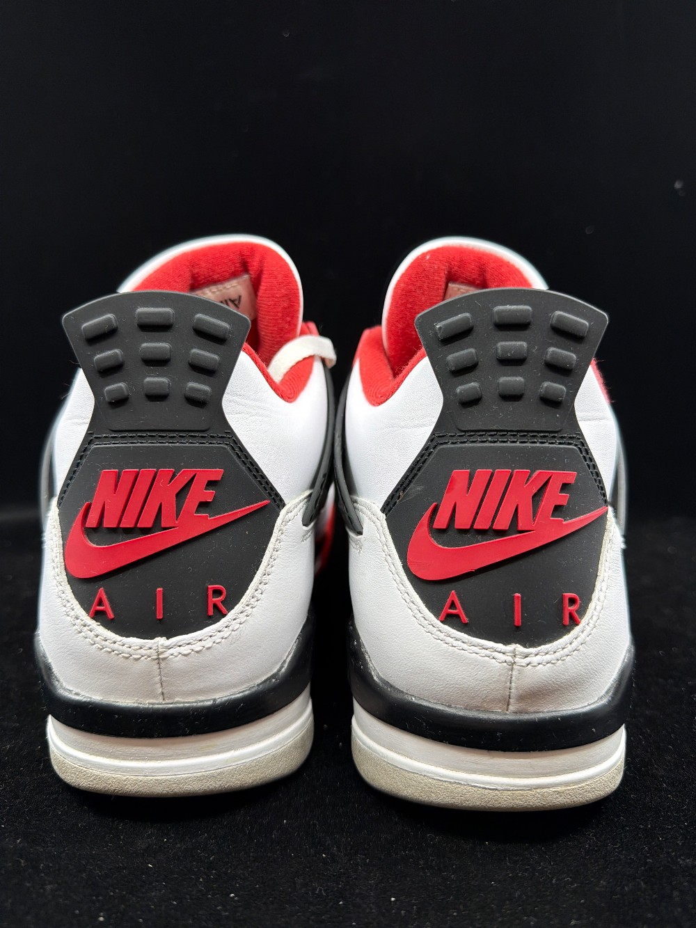 *USED* AJ 4 - FIRE RED (2020)