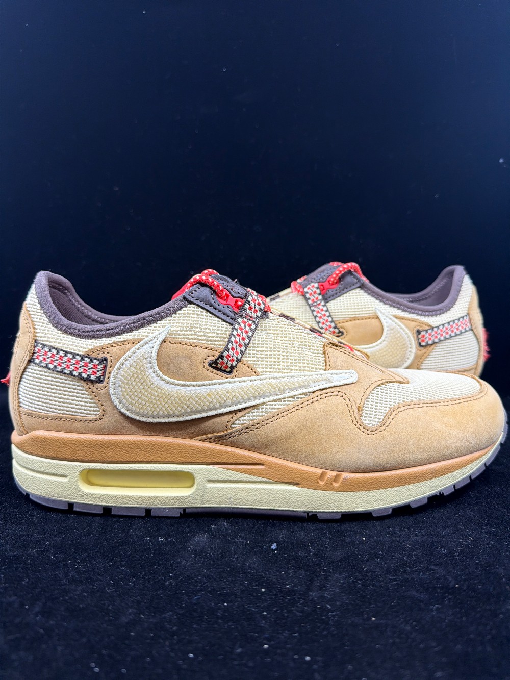 *USED* NIKE AIR MAX 1 X TRAVIS SCOTT - WHEAT LEMON DROP