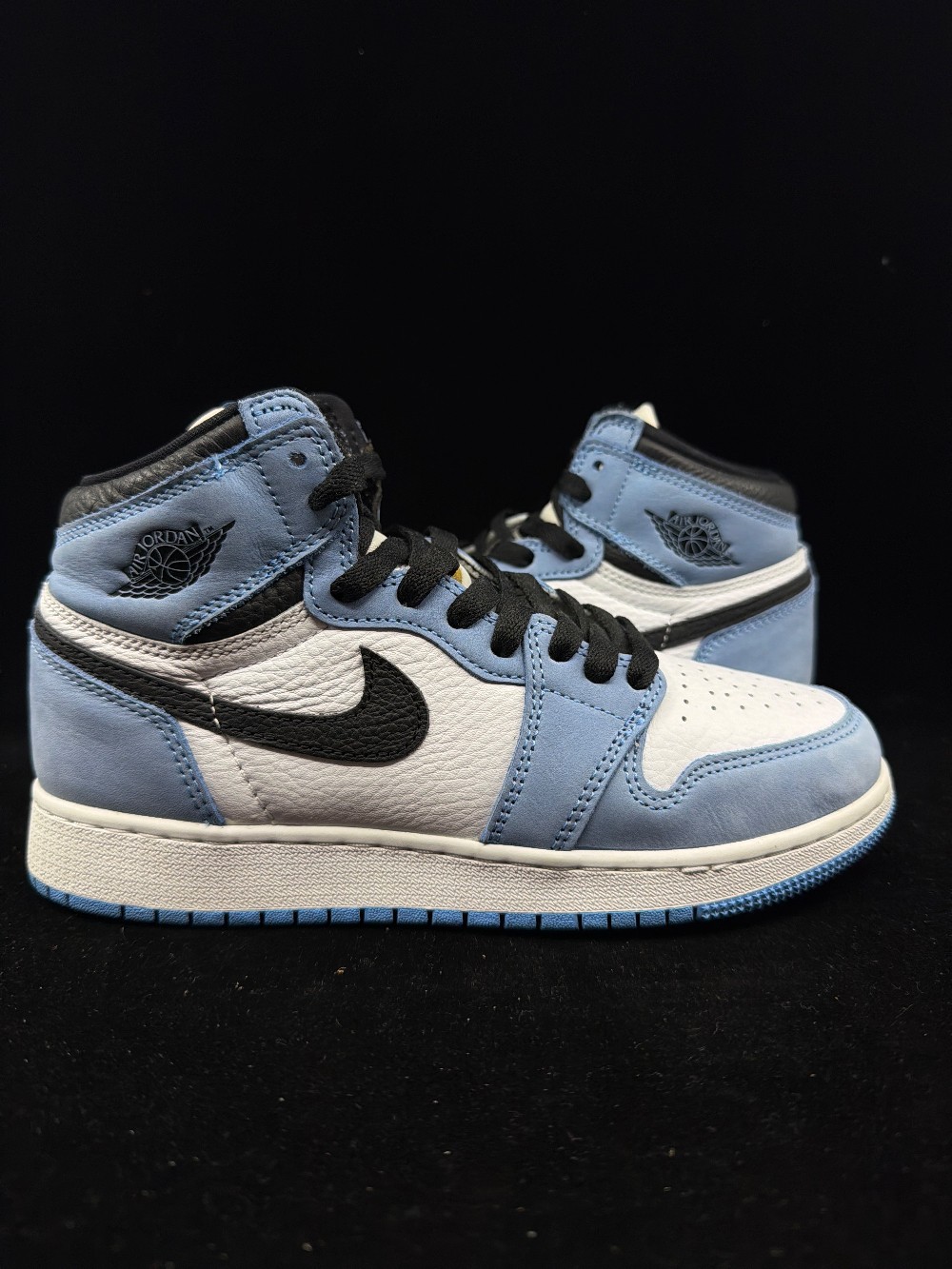 *USED* AJ 1 (GS) - UNIVERSITY BLUE