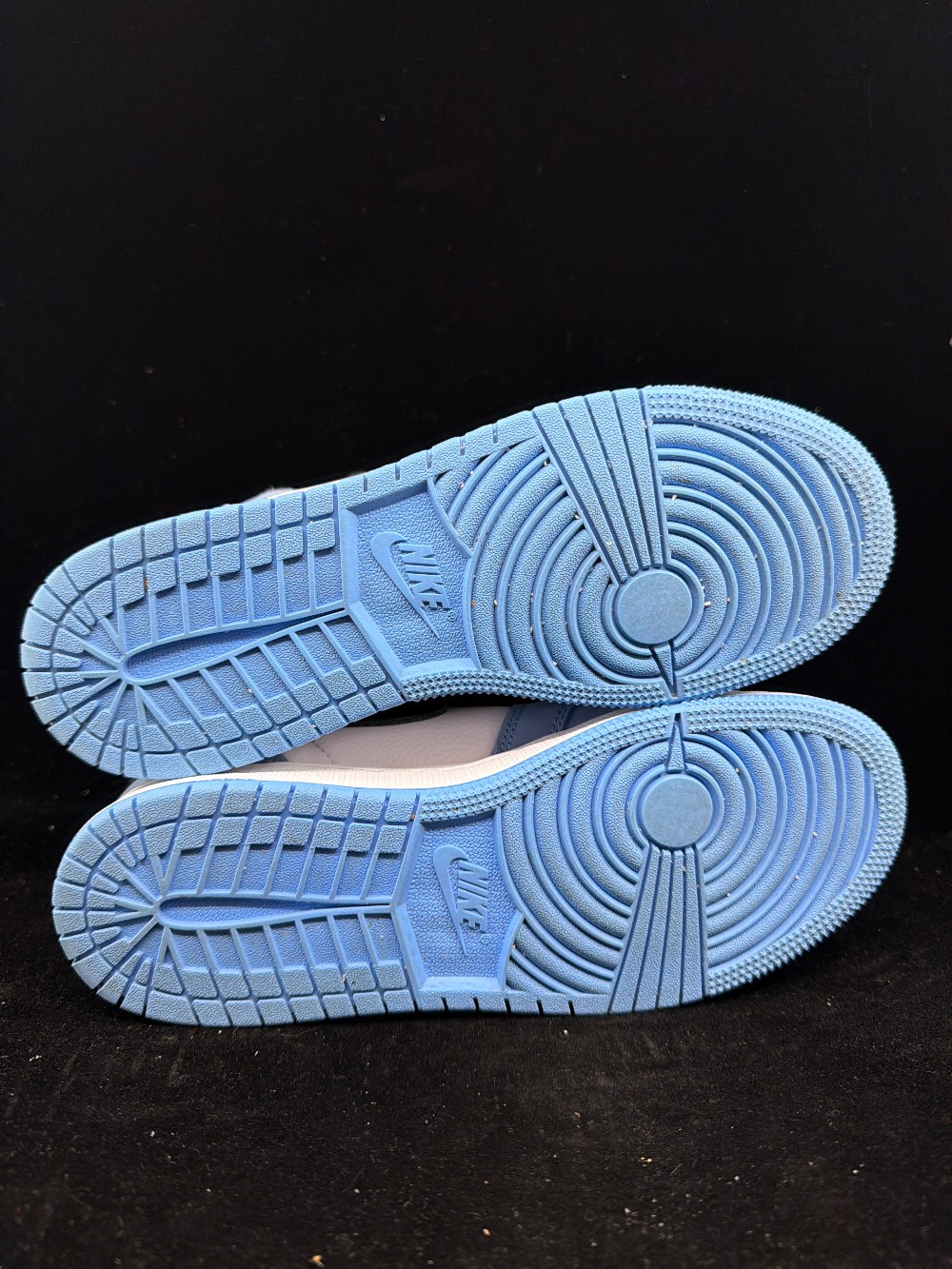 *USED* AJ 1 (GS) - UNIVERSITY BLUE