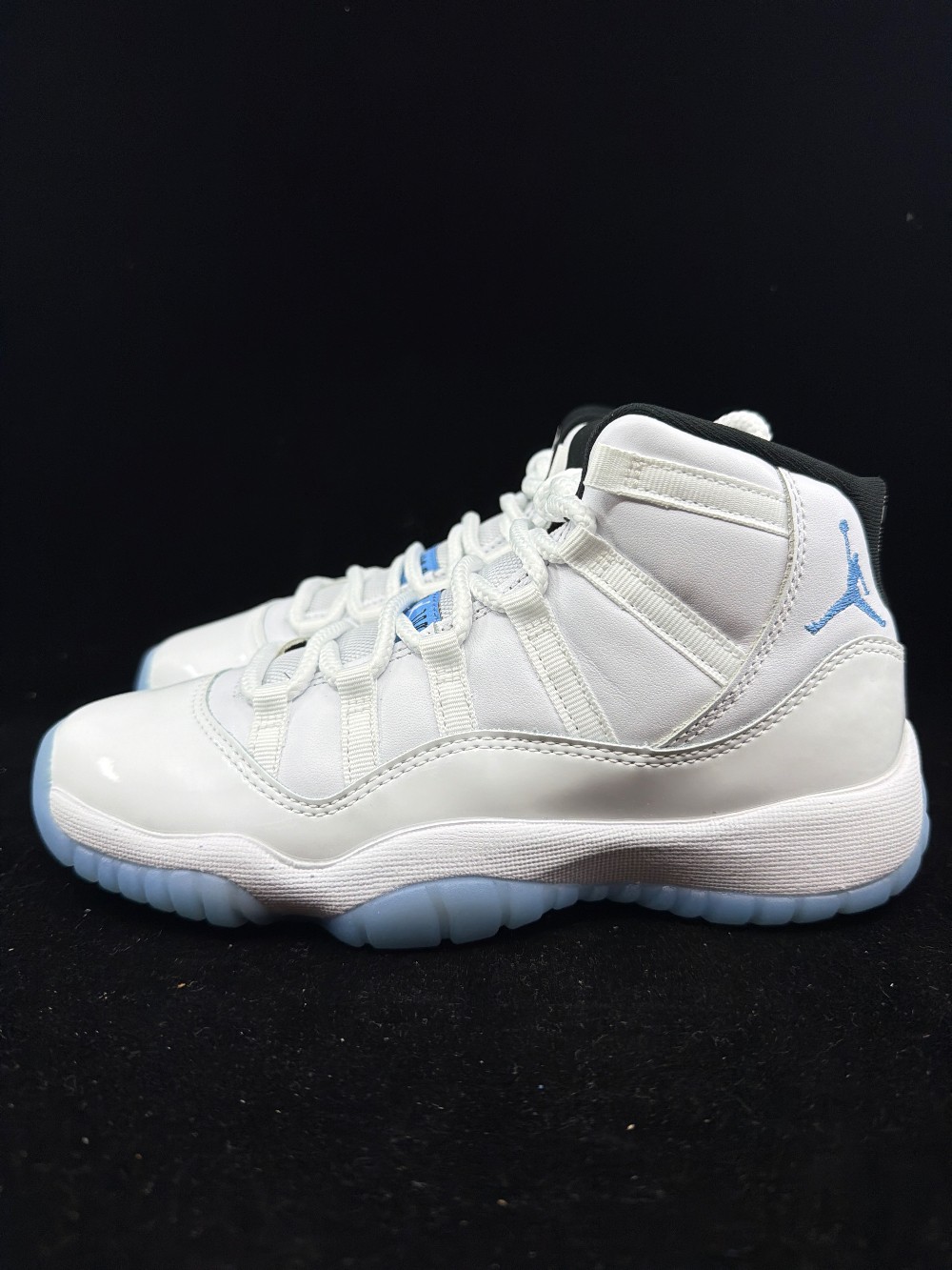 AJ 11 (GS) - LEGEND BLUE (2024)