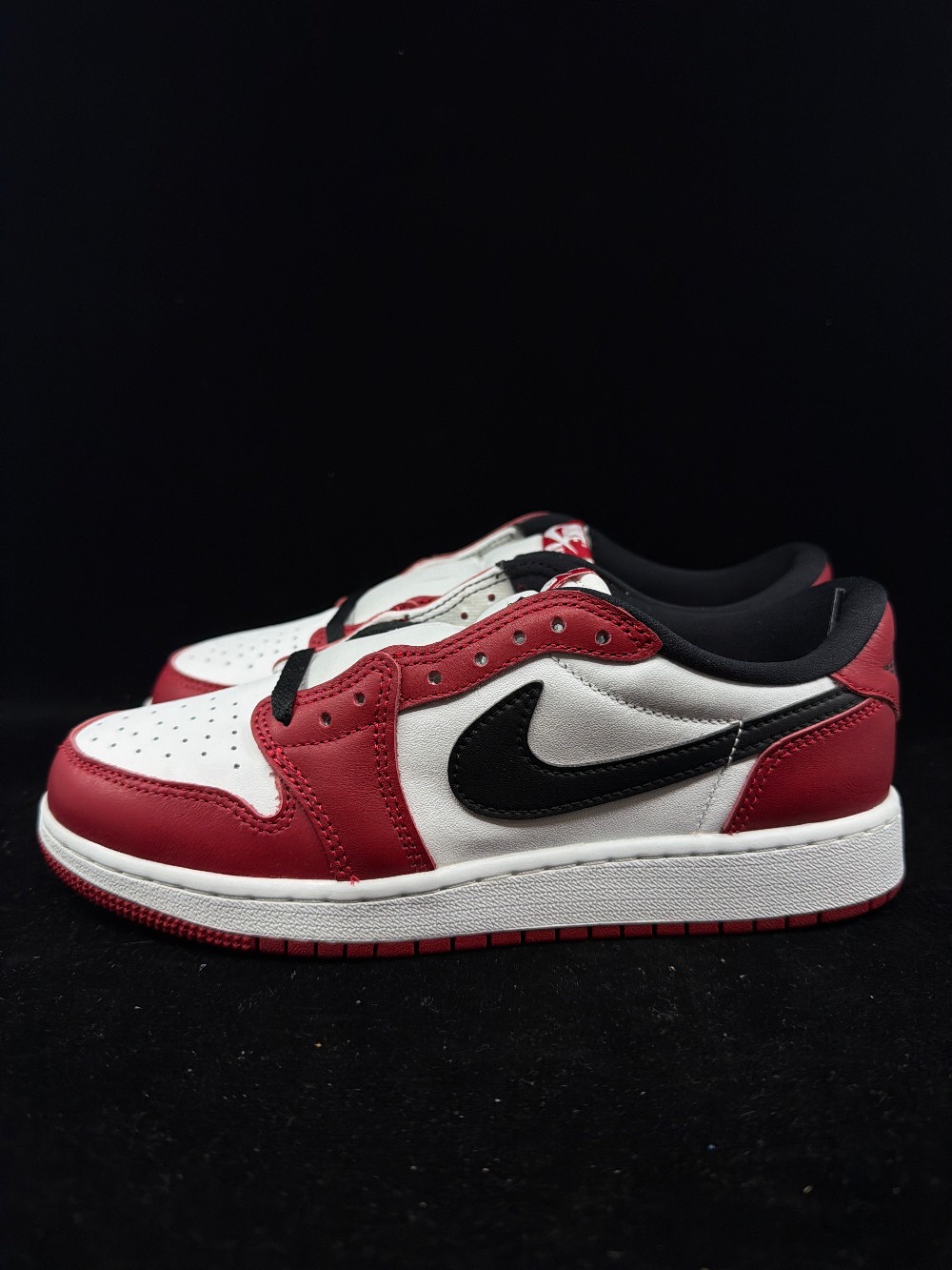 *NO BOX* AJ 1 LOW - CHICAGO (2025)