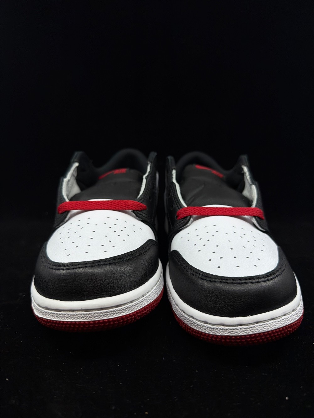 AJ 1 LOW (GS) - BLACK TOE