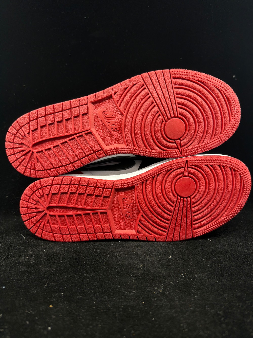 AJ 1 LOW (GS) - BLACK TOE