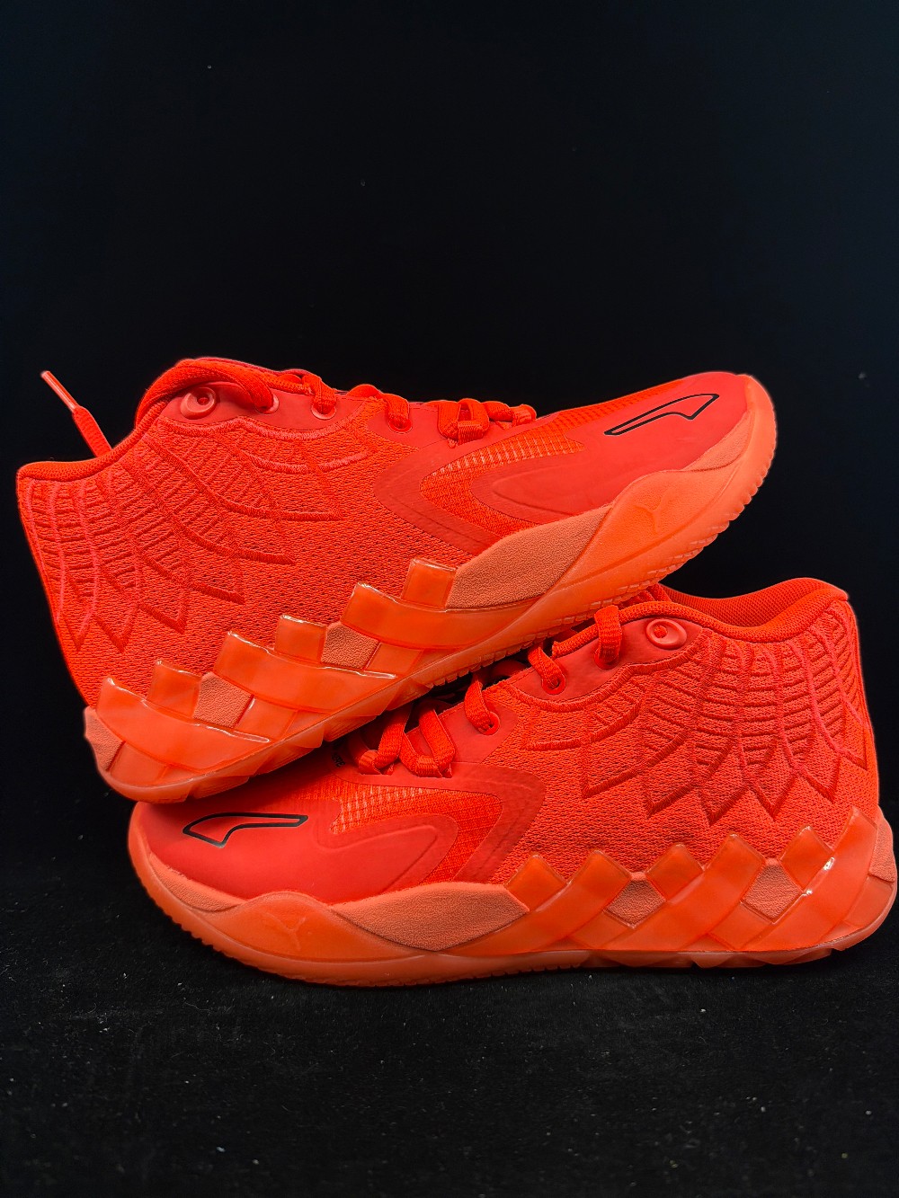 *VNDS* PUMA LAMELO BALL - NOT FROM HERE RED BLAST