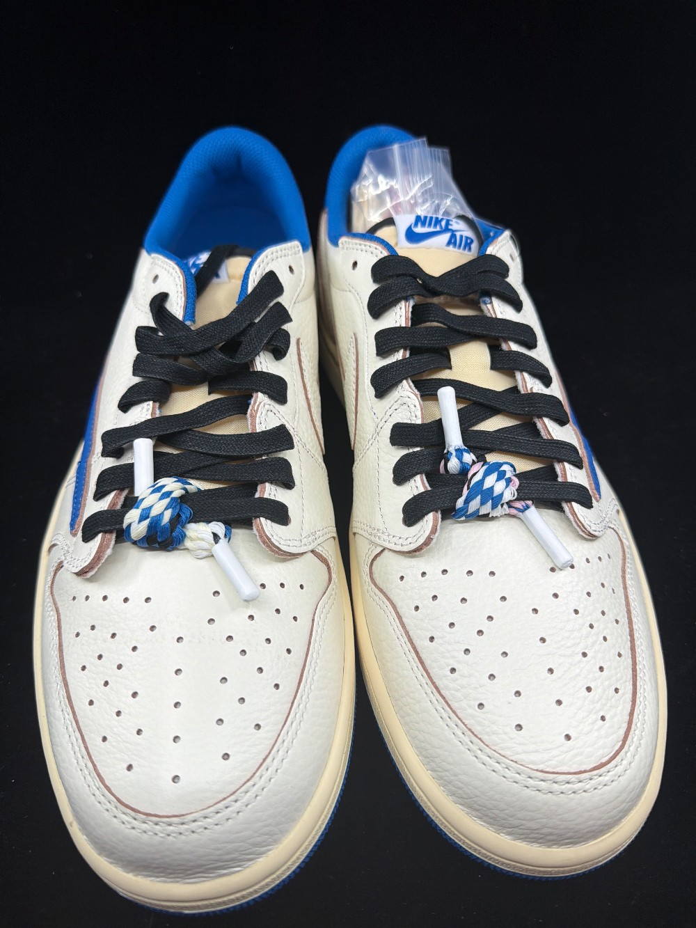 AJ 1 X TRAVIS SCOTT - FRAGMENT 2.0