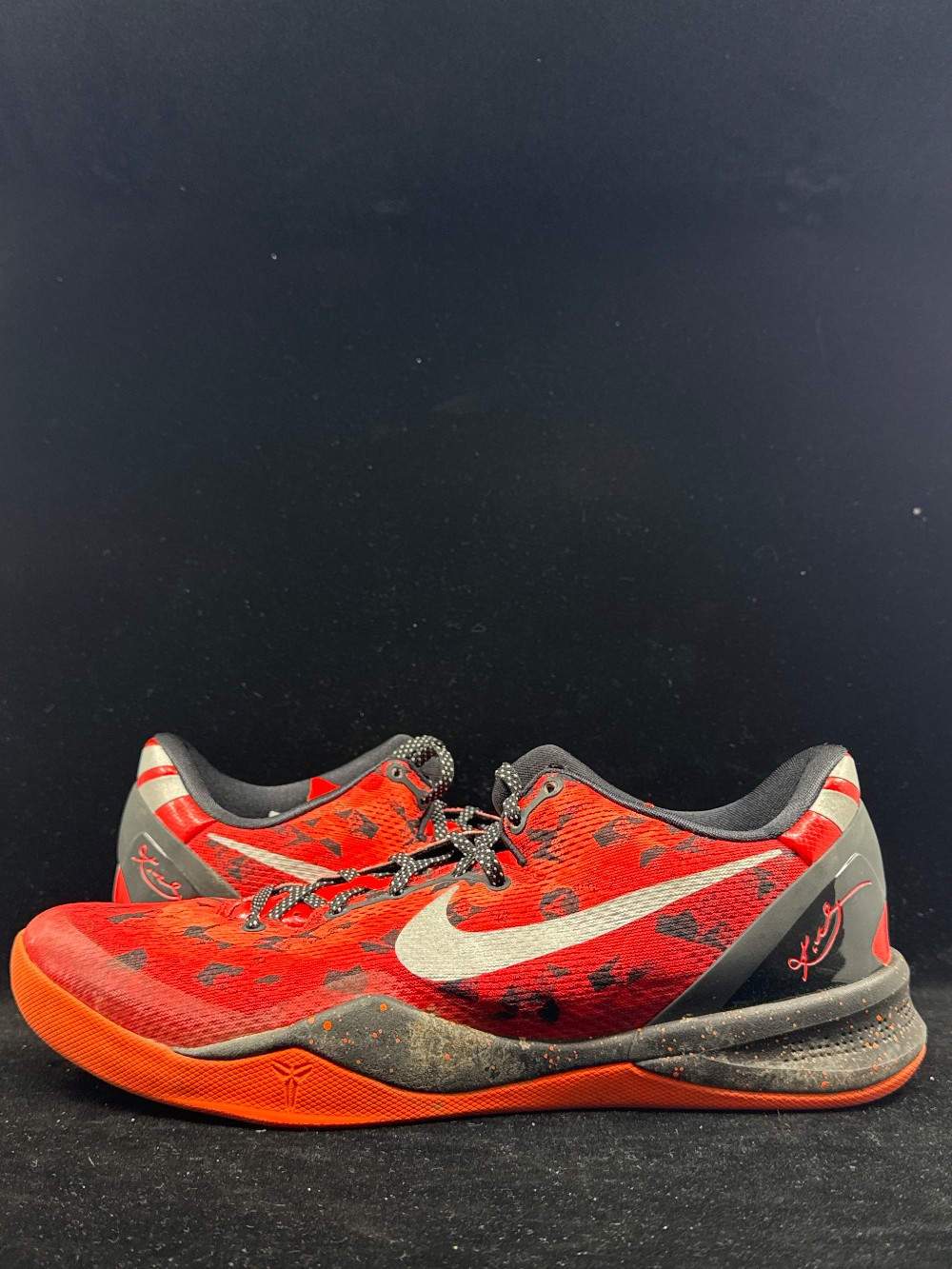 *USED* NIKE KOBE 8 - CHALLENGE RED