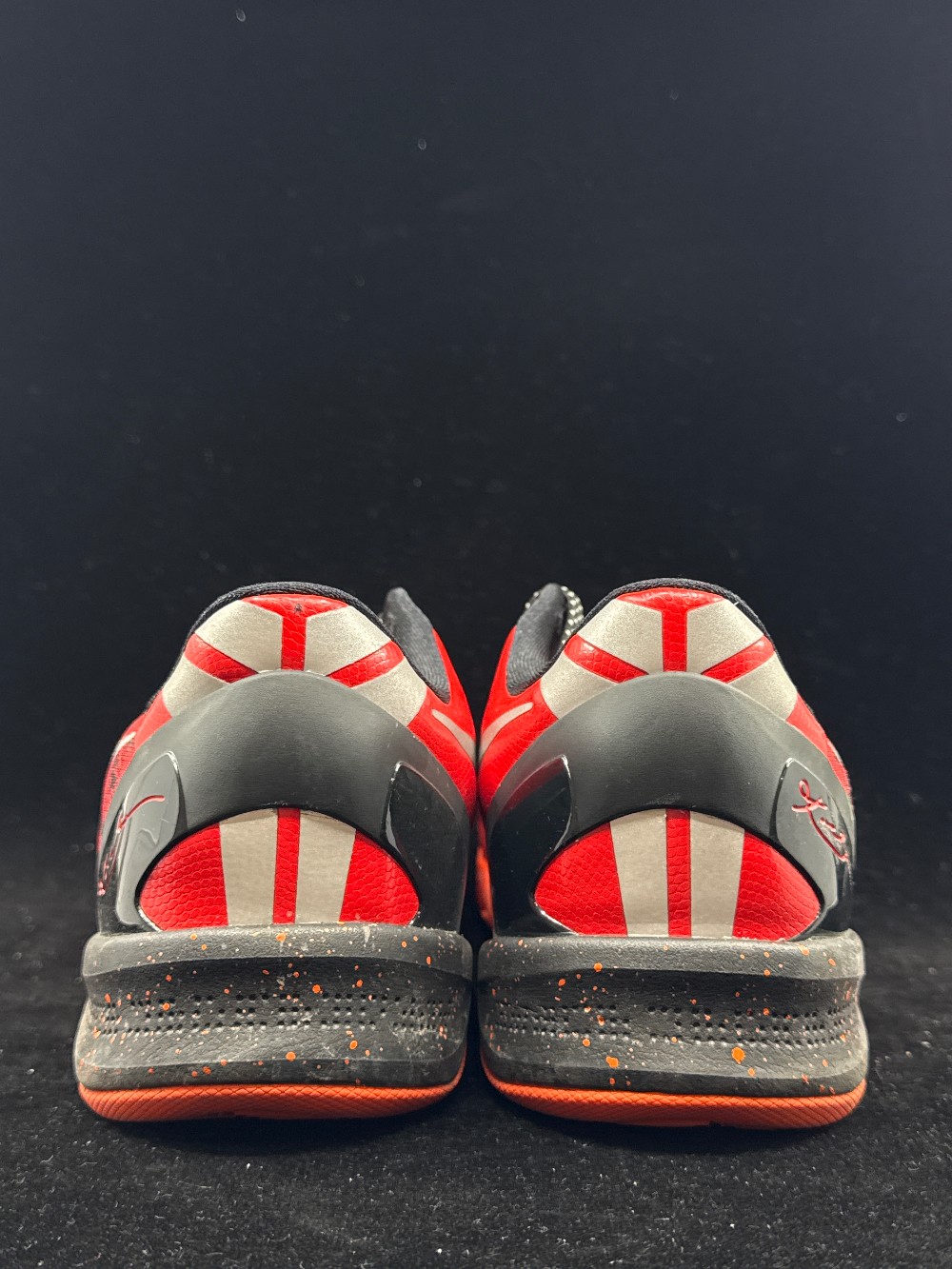 *USED* NIKE KOBE 8 - CHALLENGE RED