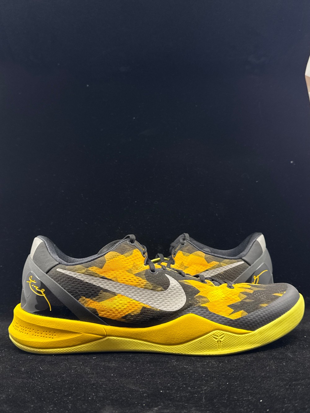 *USED* NIKE KOBE 8 - SULFUR ELECTRIC YELLOW