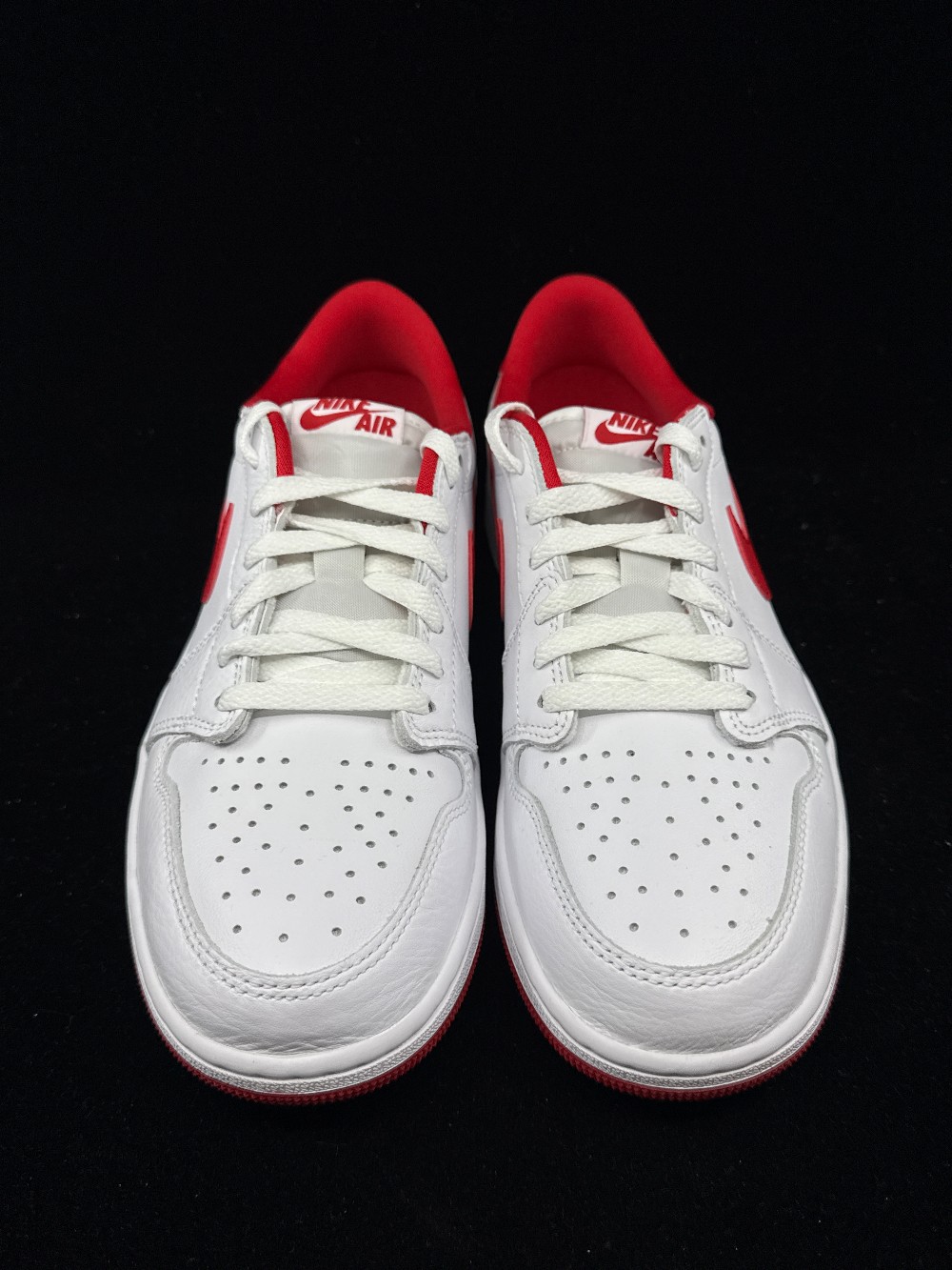 AJ 1 LOW OG - UNIVERSITY RED