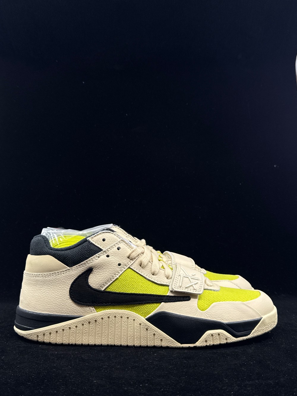 JORDAN X TRAVIS SCOTT JUMPMAN JACK - BRIGHT CACTUS