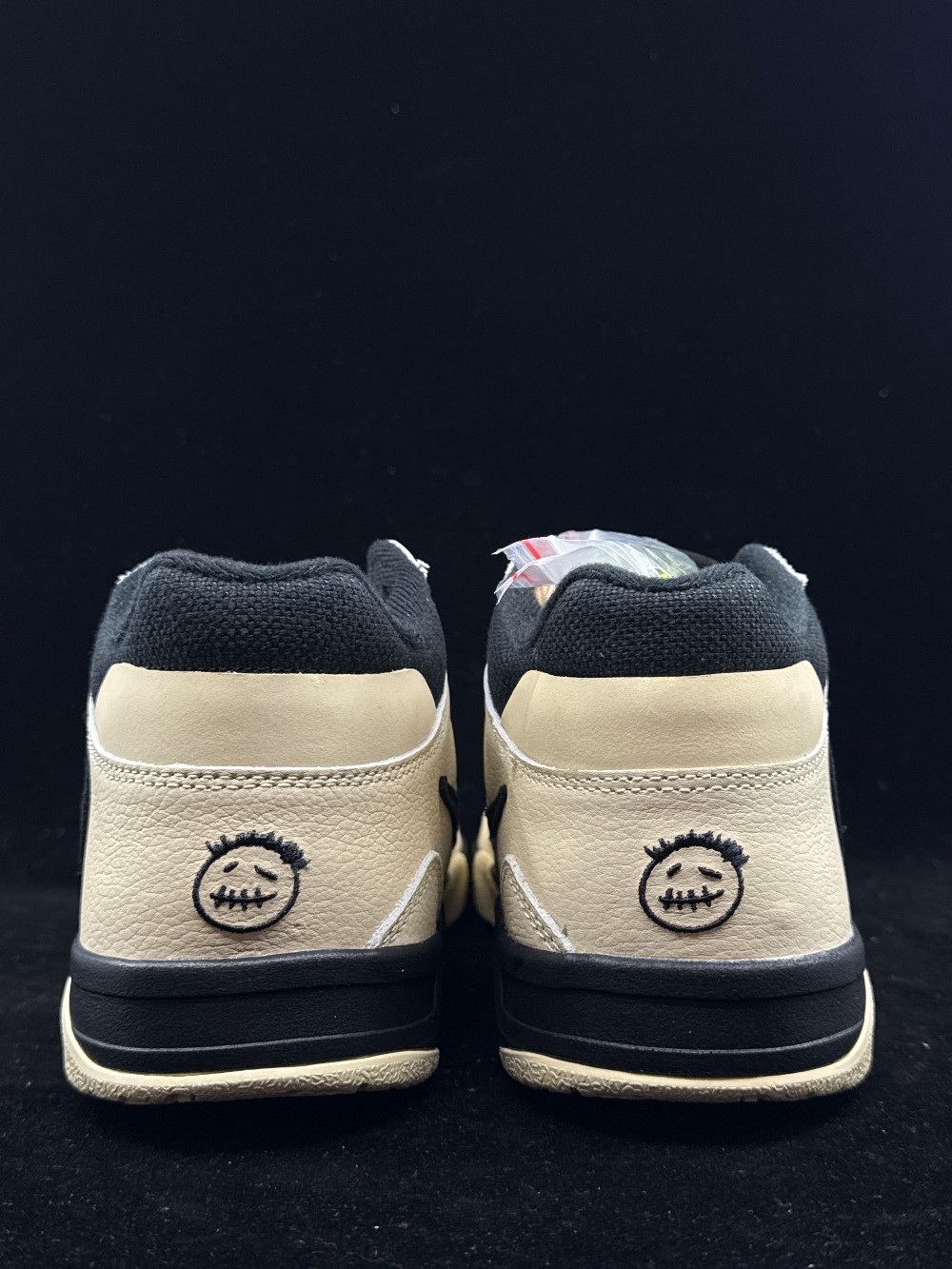 JORDAN X TRAVIS SCOTT JUMPMAN JACK - BRIGHT CACTUS