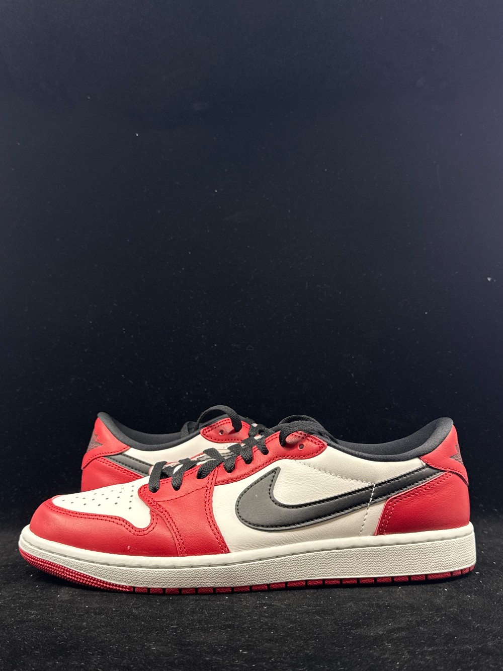 *USED* AJ 1 LOW OG - CHICAGO (2025)
