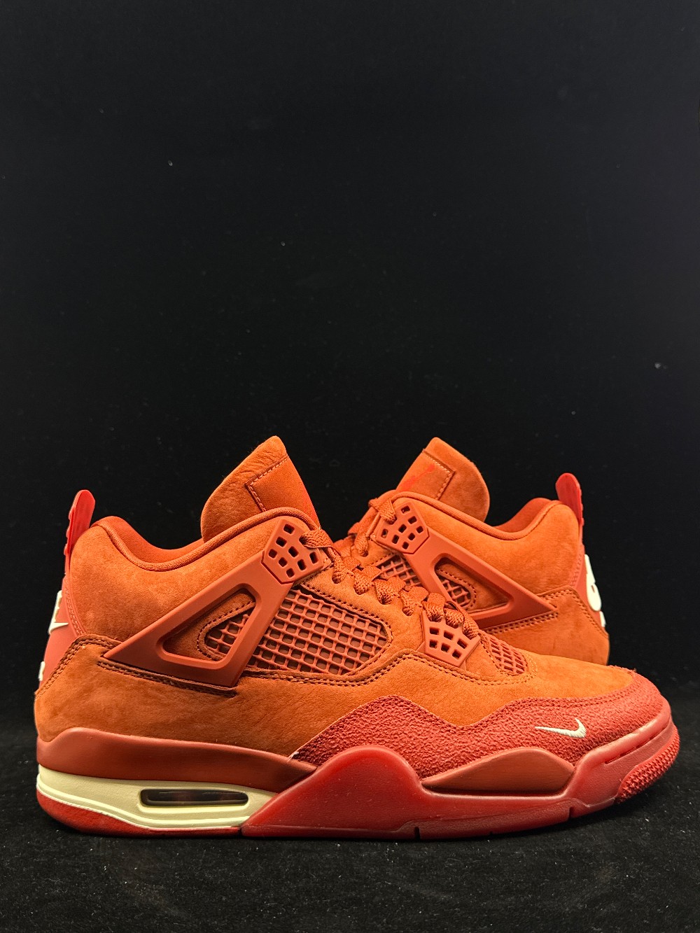 *USED* AJ 4 X NIGEL SYLVESTER - BRICK. BY BRICK