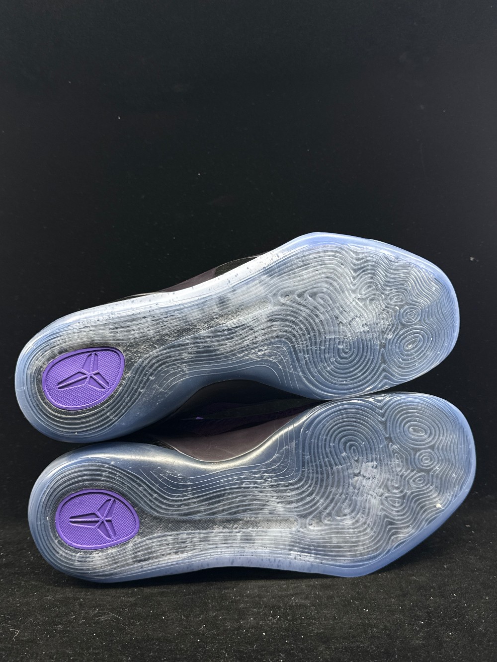 NIKE KOBE 9 ELITE LOW PROTRO - MICHAEL JACKSON MOONAWALKER (2025)