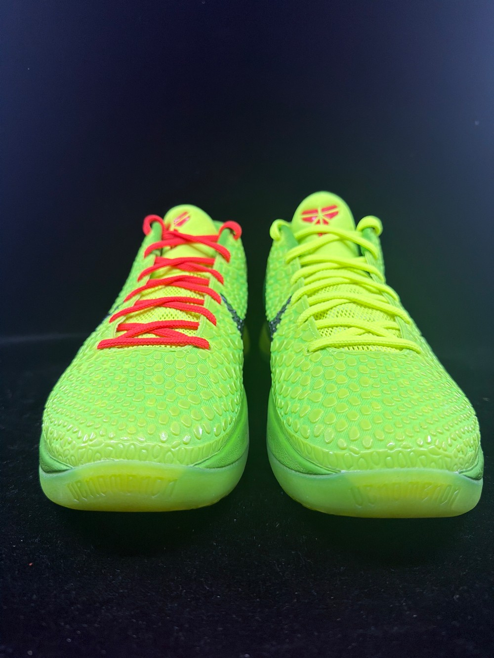 *USED* NIKE KOBE 6 PROTRO - GRINCH (2020)