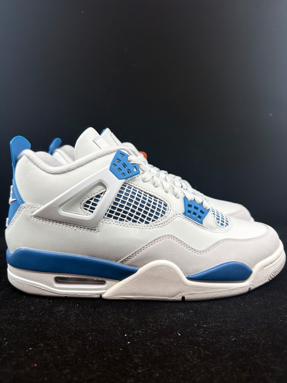 AJ 4 - MILITARY BLUE (2024)
