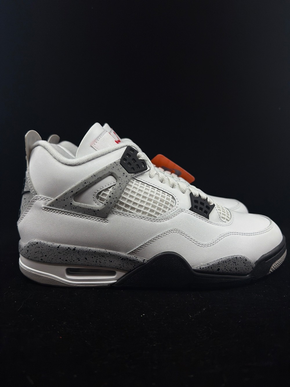 AJ 4 - WHITE CEMENT (2025)