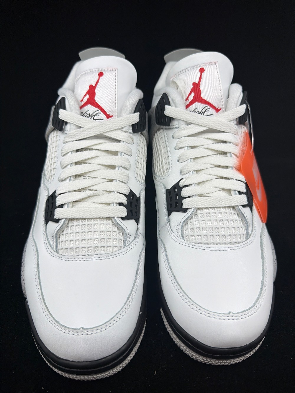 AJ 4 - WHITE CEMENT (2025)