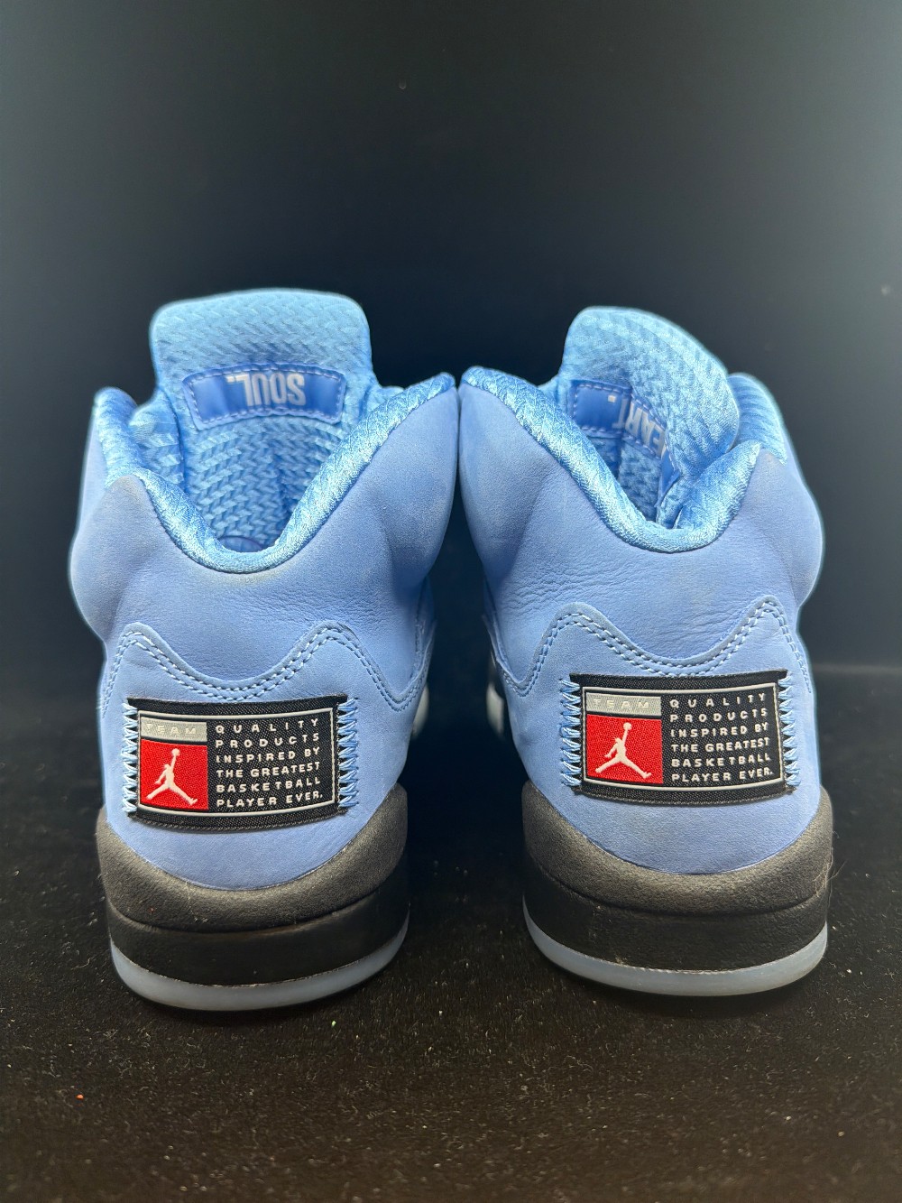 *USED* AJ 5 - UNC