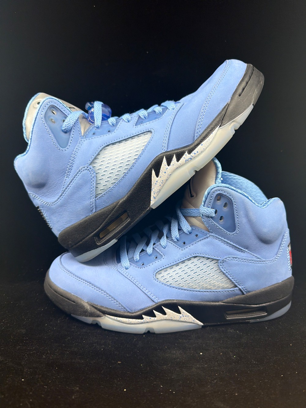 *USED* AJ 5 - UNC