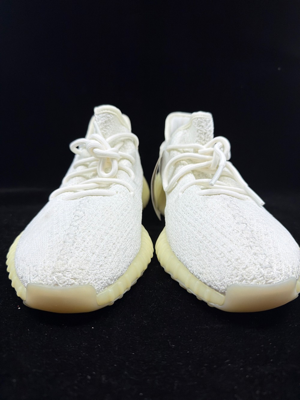 YEEZY 350 V2 - CREAM