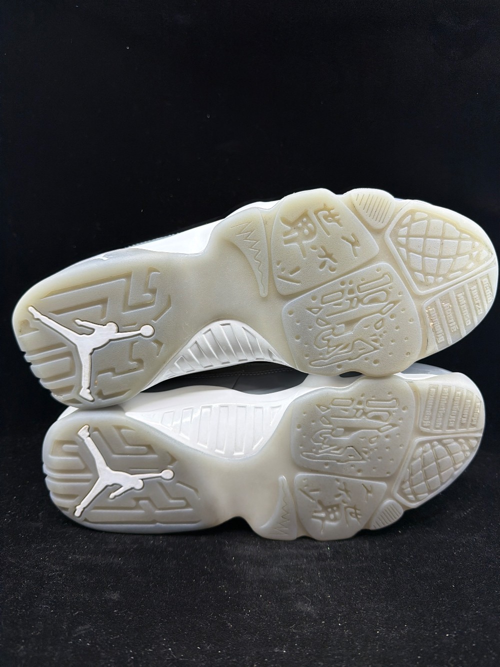 *VNDS* AJ 9 - COOL GREY (2025)