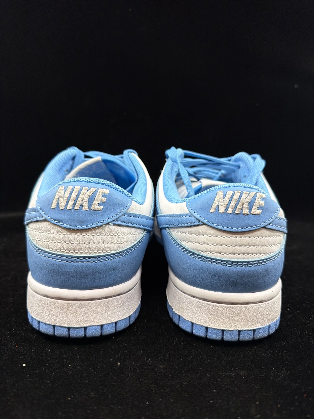 *USED* NIKE DUNK LOW - UNC