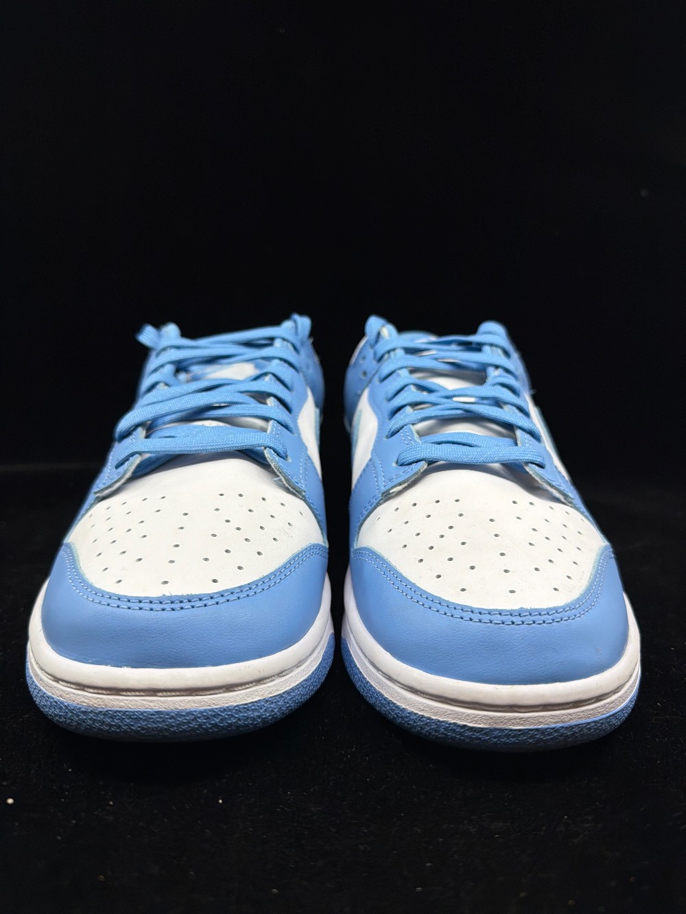 *USED* NIKE DUNK LOW - UNC