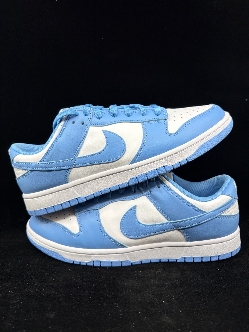 *USED* NIKE DUNK LOW - UNC