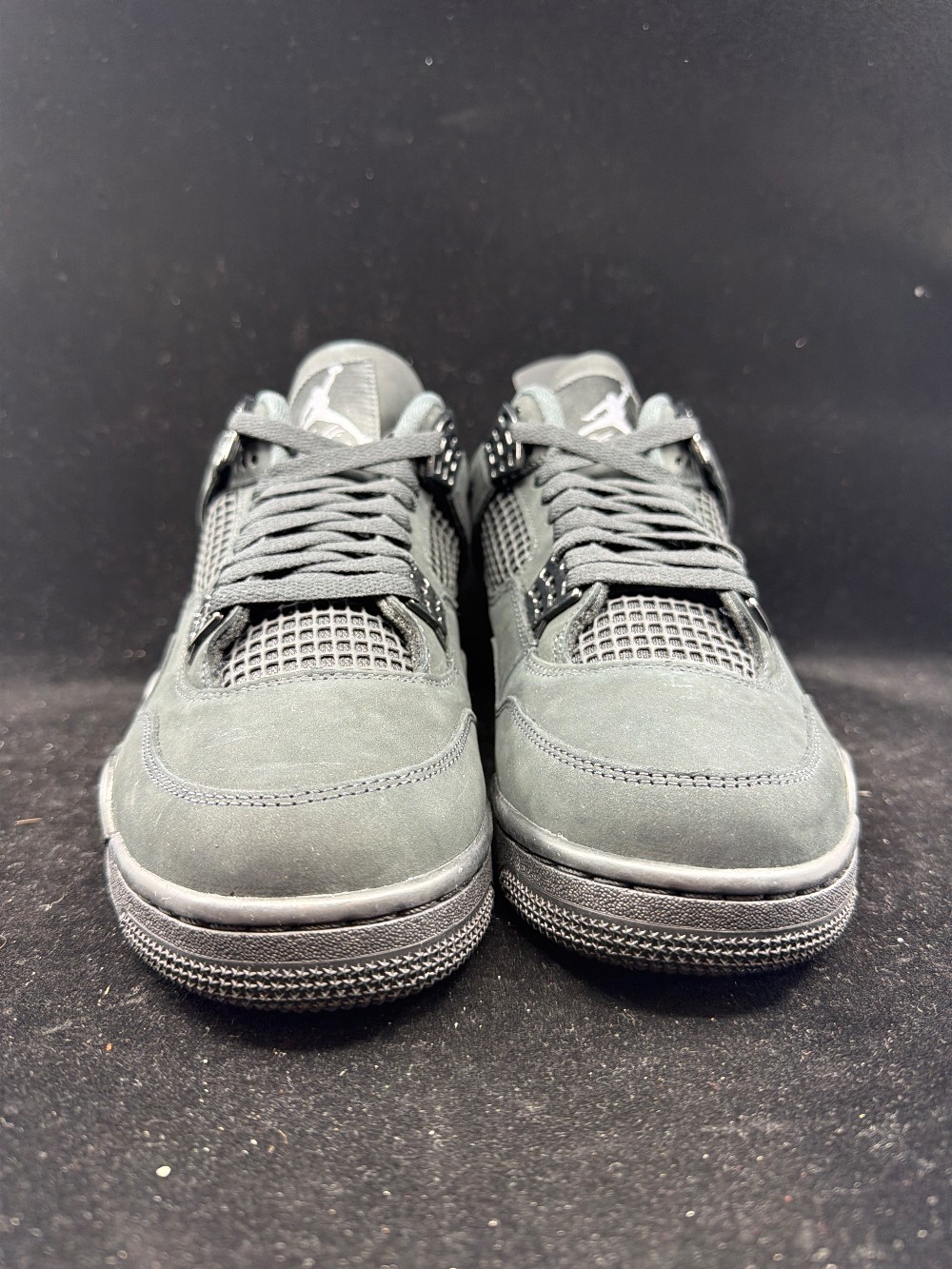 AJ 4 - BLACK CAT (2025)