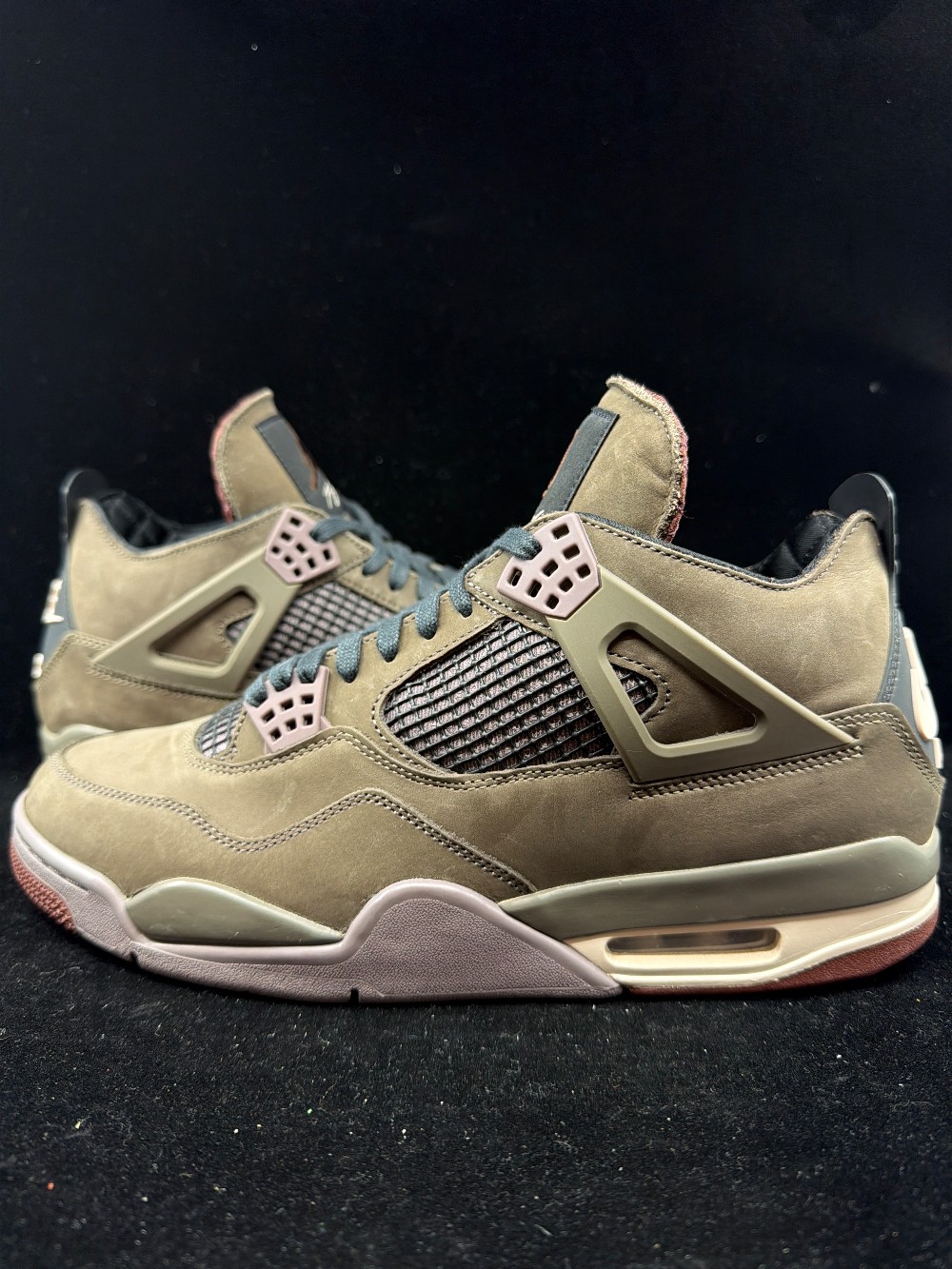 *VNDS* AJ 4 X A MA MANIERE - DARK MOCHA